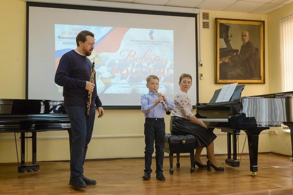 Vivat-Rossiya.Master-class.Filipp-Nodel.28.02.2025-1138